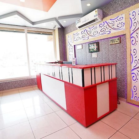 Oyo 39539 Hotel Vansh & Restaurant Kashipur Екстер'єр фото