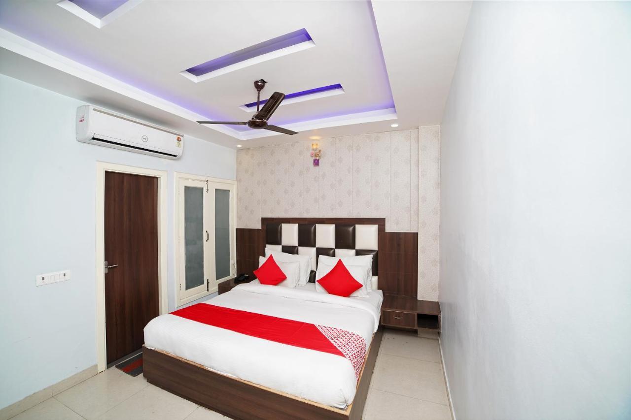 Oyo 39539 Hotel Vansh & Restaurant Kashipur Екстер'єр фото