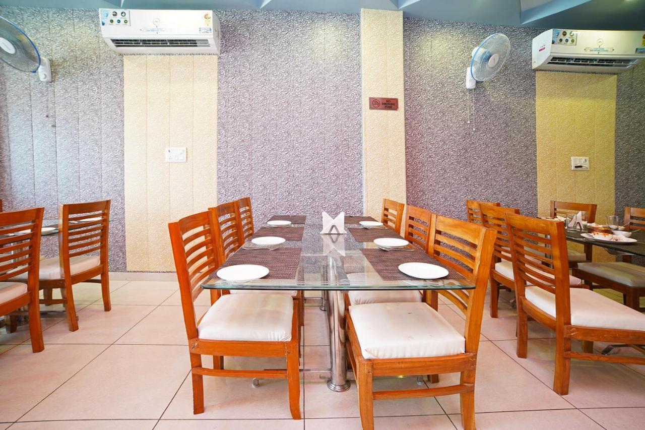 Oyo 39539 Hotel Vansh & Restaurant Kashipur Екстер'єр фото