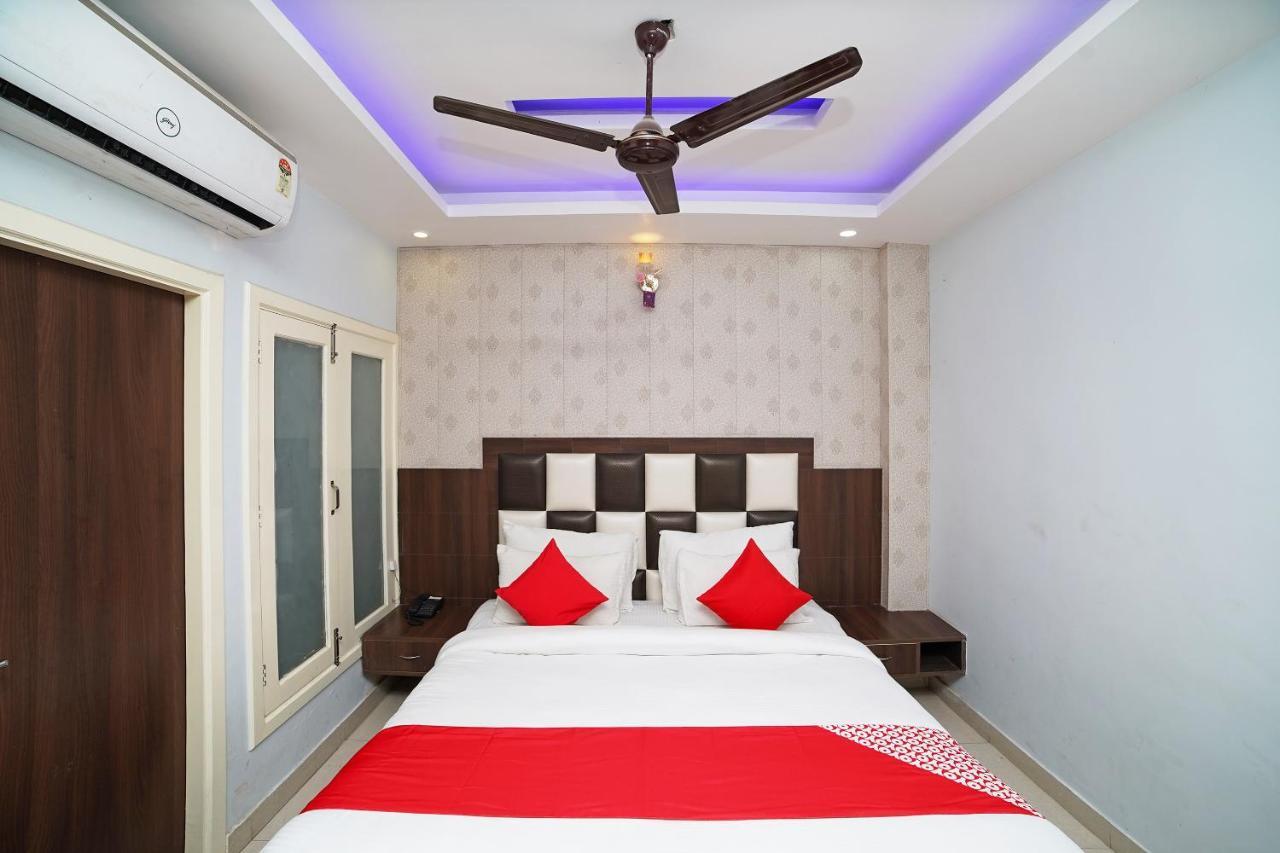 Oyo 39539 Hotel Vansh & Restaurant Kashipur Екстер'єр фото