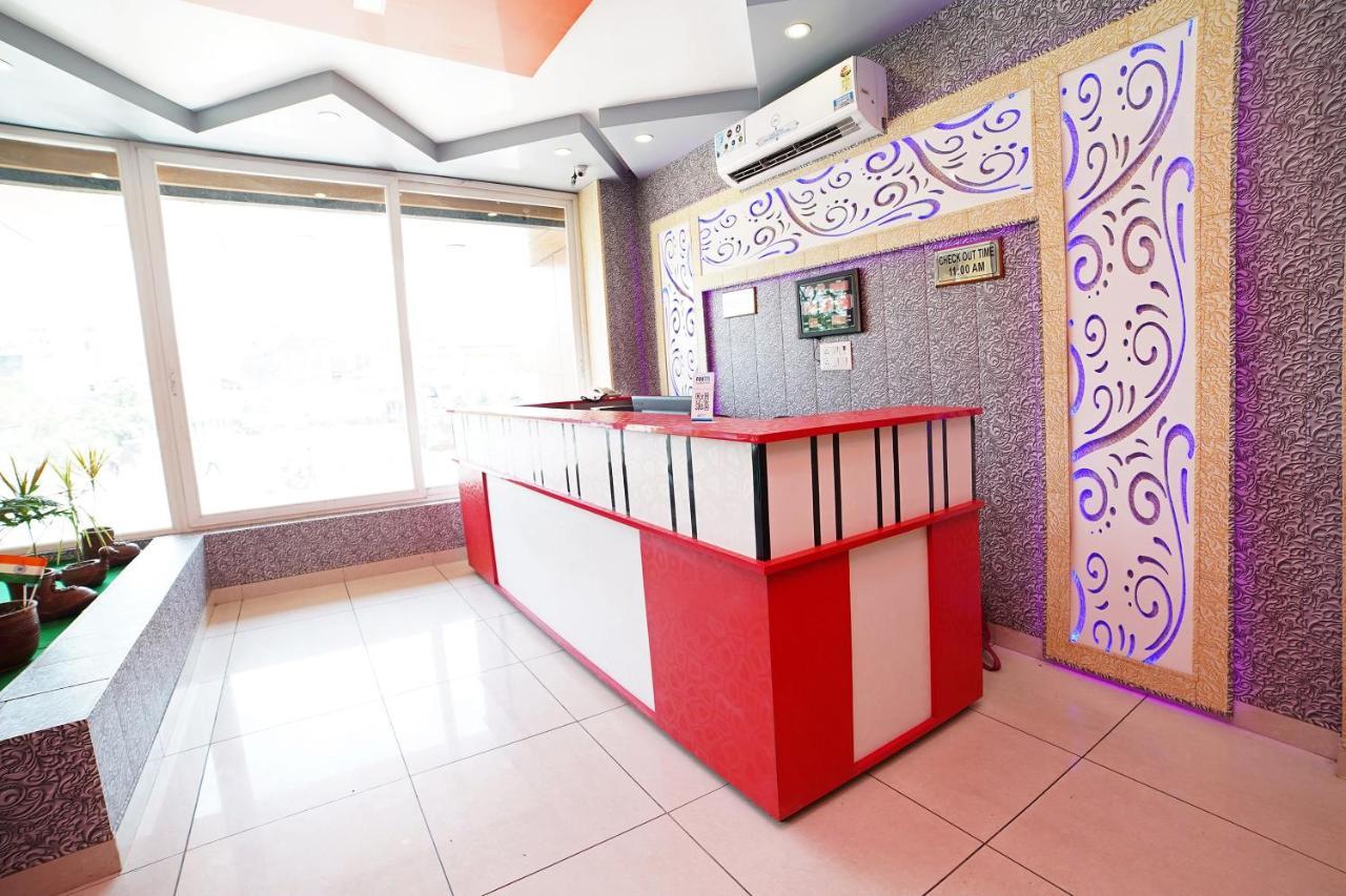 Oyo 39539 Hotel Vansh & Restaurant Kashipur Екстер'єр фото